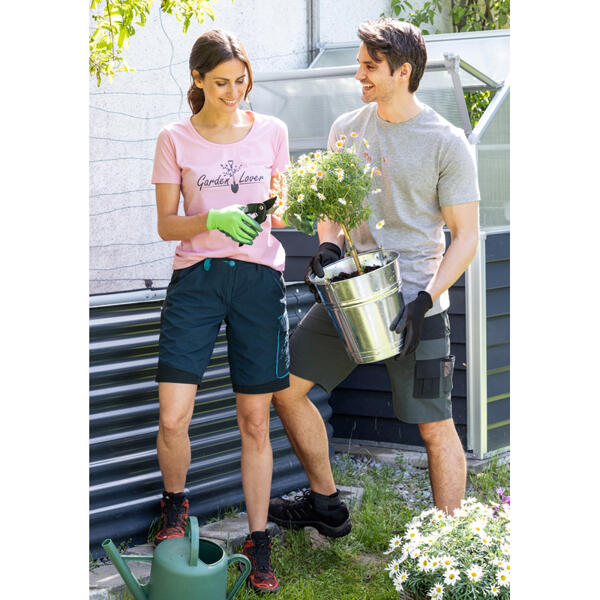 Leichte Sommer-Arbeitsshorts