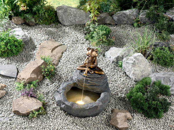 LED Garden Water Fountain