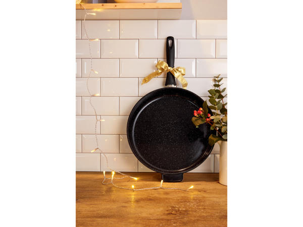 32cm Cast Aluminium Frying Pan