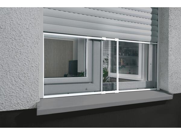 Sliding insect screen