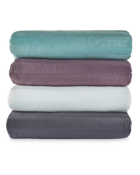 Pleated Bedspread
