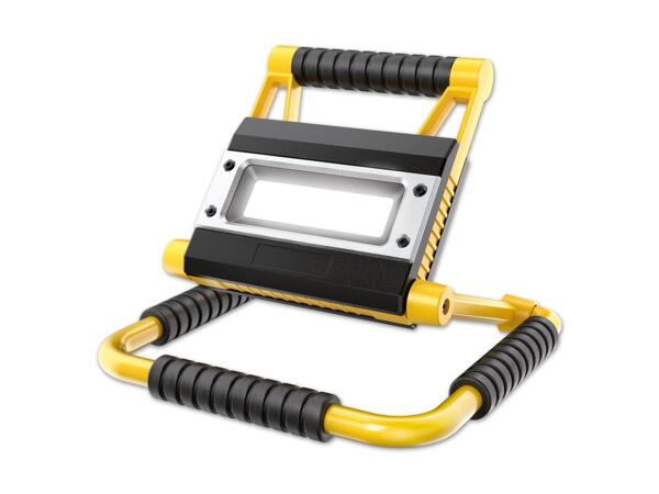 LED-Strahler mit Powerbank