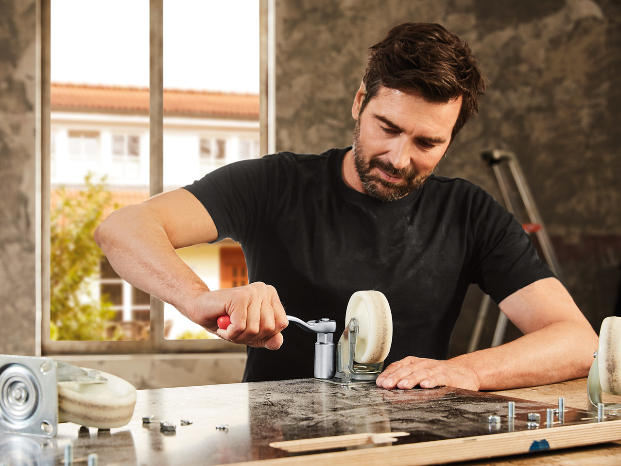 Powerfix Profi Ratchet with Universal Socket1