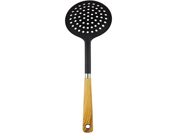 Kitchen utensils