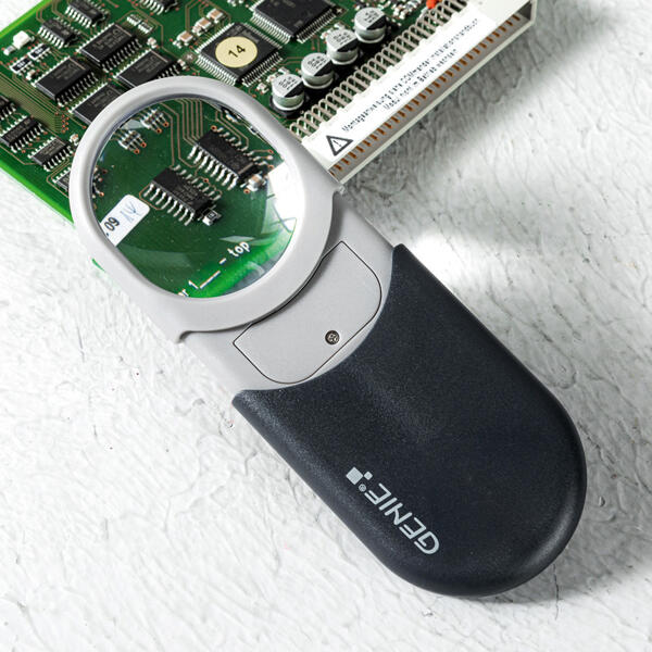 LED-Taschenlupe
