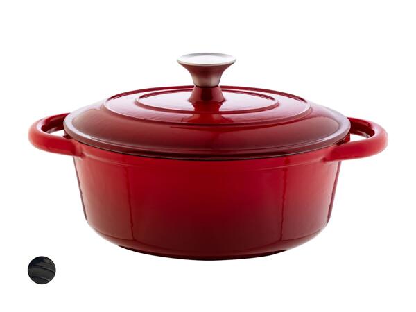 Cocotte ovale en fonte laquée