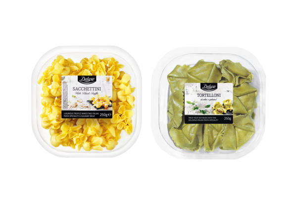 Färsk fylld pasta