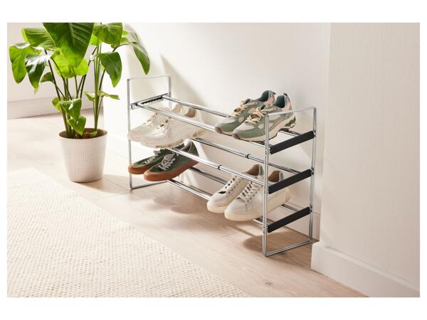 Extendable shoe rack