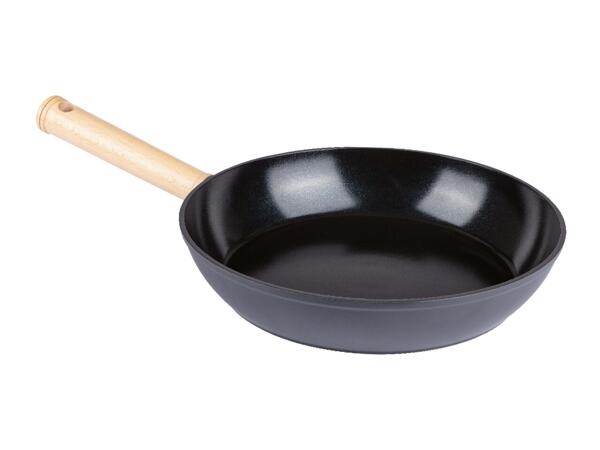 Russell Hobbs Aluminium Frying Pan