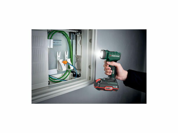 Batteridriven LED-ficklampa, 20V