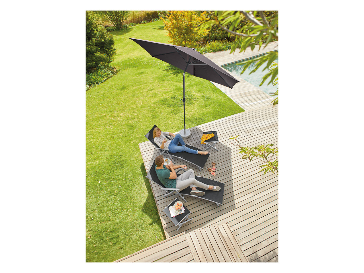 Florabest Crank Handle Parasol Taupe1