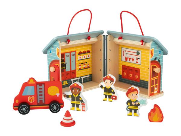Playtive Portable Doll's House - 7 piece set