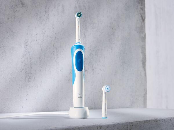 Oral-B Starter Pack elektrische Zahnbürste (nur in der Deutschschweiz)