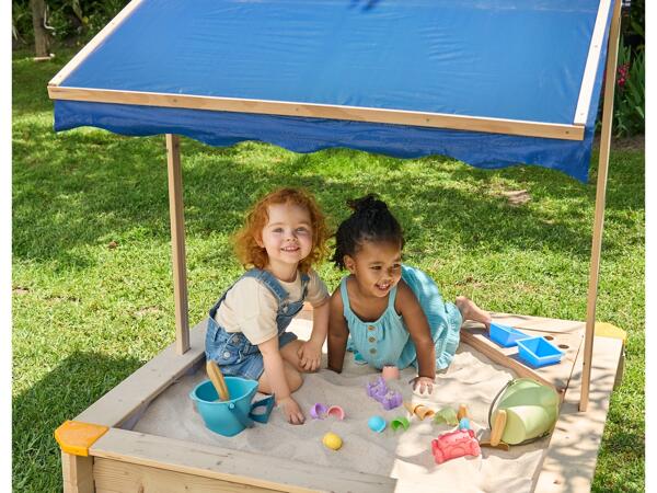 Sandpit with Roof