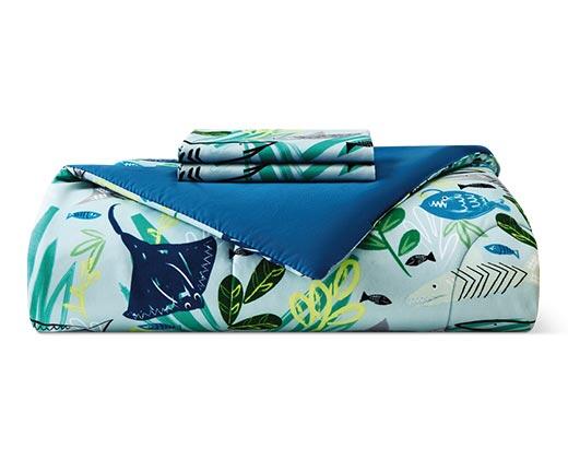 Huntington Home 
 Twin or Full Comforter Set