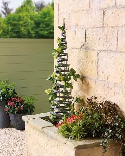 Faux Rattan Obelisk