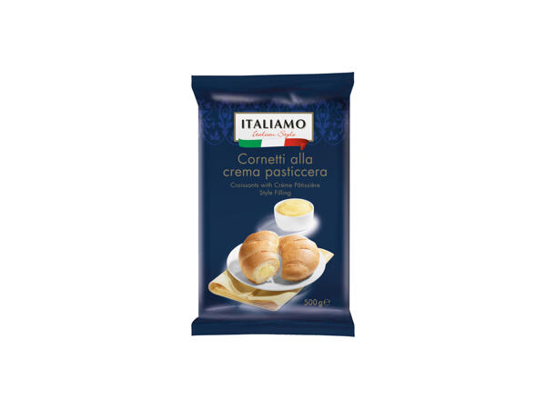 Croissant med krämfyllning