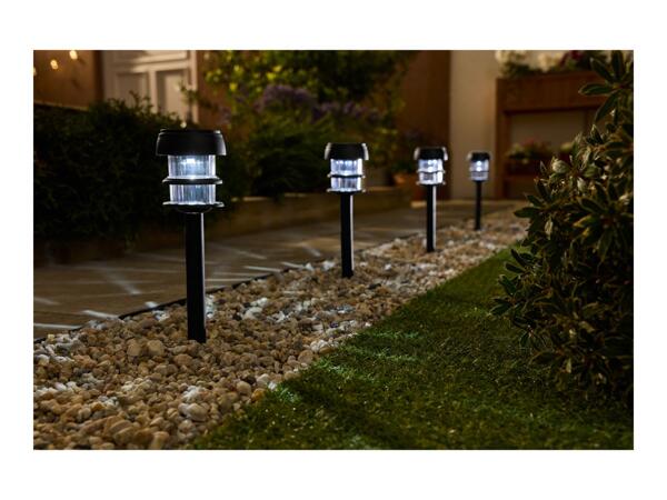 LED Solar Round Stake Lights - 4 Pack