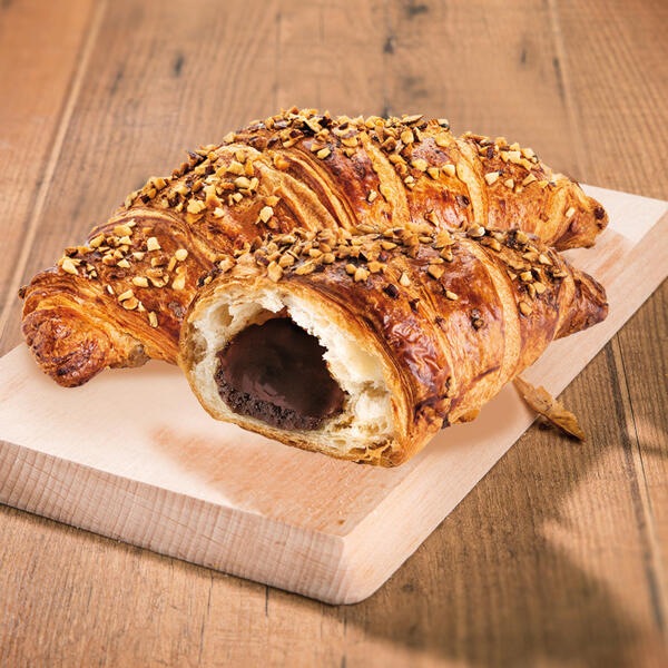 Schoko-Nuss-Croissant