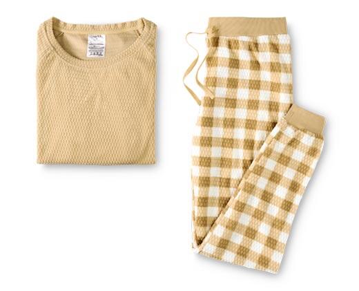 Serra 
 Ladies' 2-Piece Fleece Pajama Set