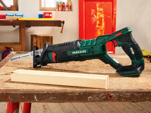 Cordless Sabre Saw