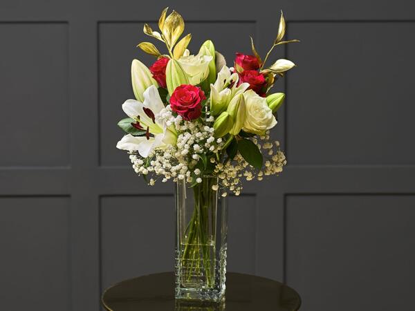 Deluxe Rose & Lily Bouquet