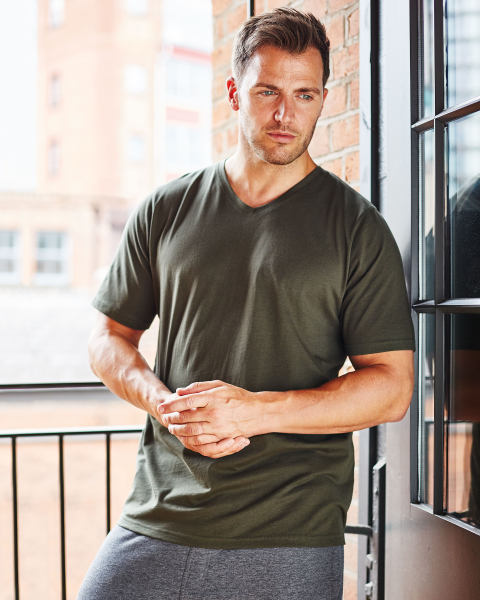 Avenue V-Neck T-Shirt 2 Pack