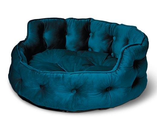 Heart to Tail 
 Cuddler Pet Bed