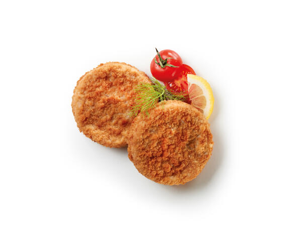 Salmon burger with breadcrumbs