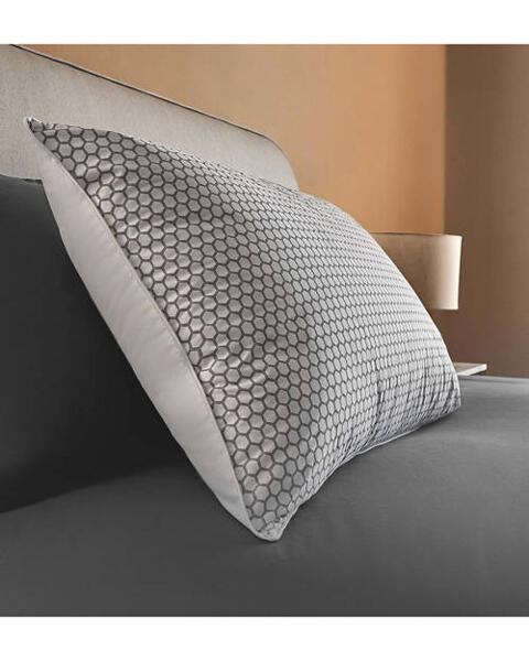 Temperature Regulating Pillow