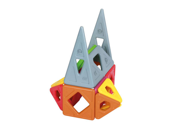 Playtive Junior Magnetic Building Kit