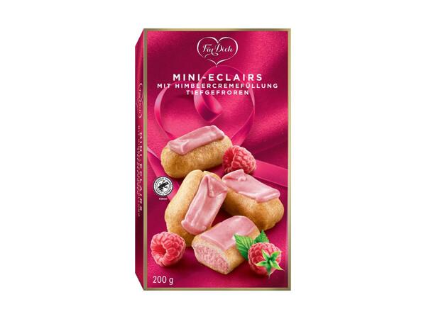 Mini-Eclairs mit Himbeercreme