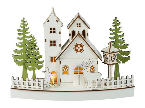 Livarno Home Light-Up Wooden Christmas Village Scene