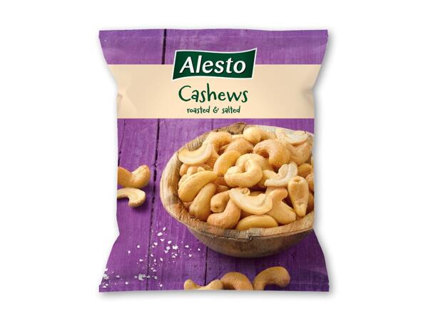 Hele californiske mandler eller cashewnødder
