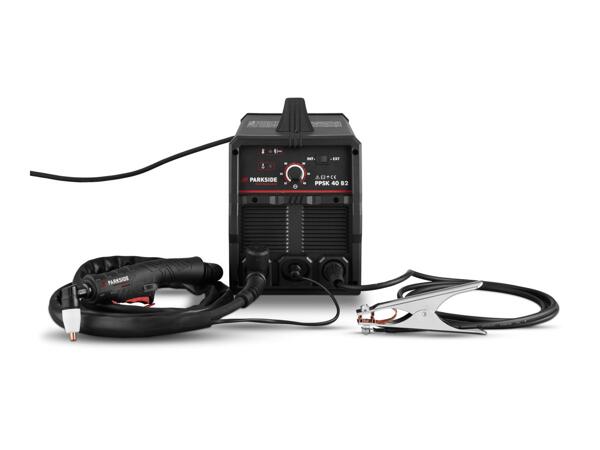 Plasma Cutter with Integrated Compressor