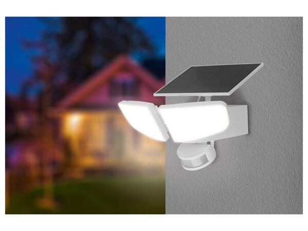 LED Solar Floodlight with Motion Detector