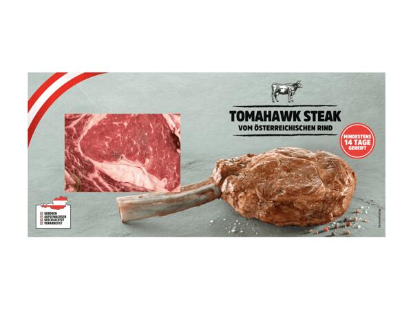 Frisches Tomahawk Steak