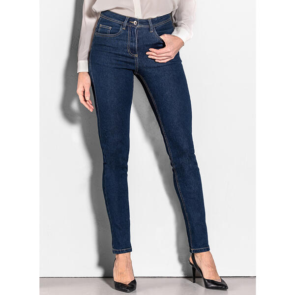 High-Waist Jeans