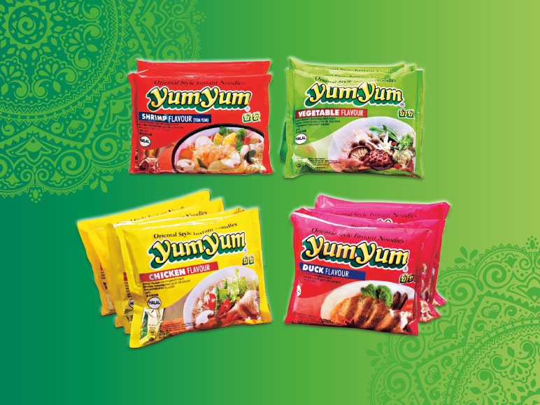 Nouilles asiatiques instantanées yum yum