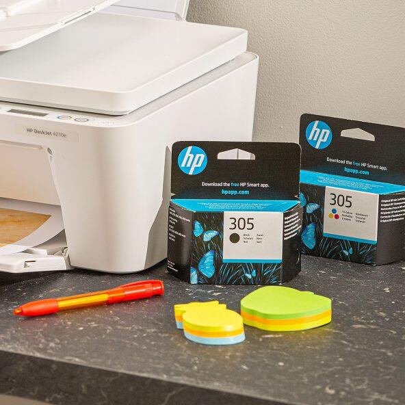 HP(R) 				Tintenpatrone Schwarz oder Farbe