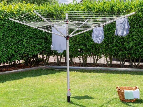 Rotary Clothes Airer