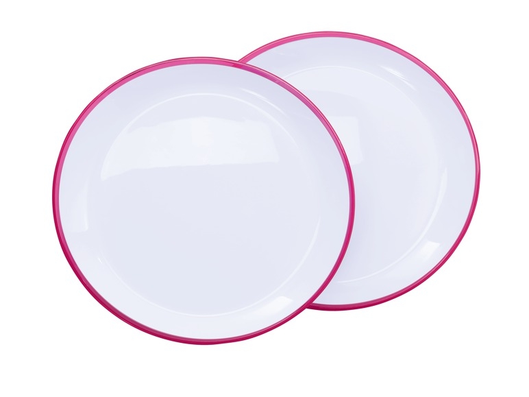 Plastic Plates