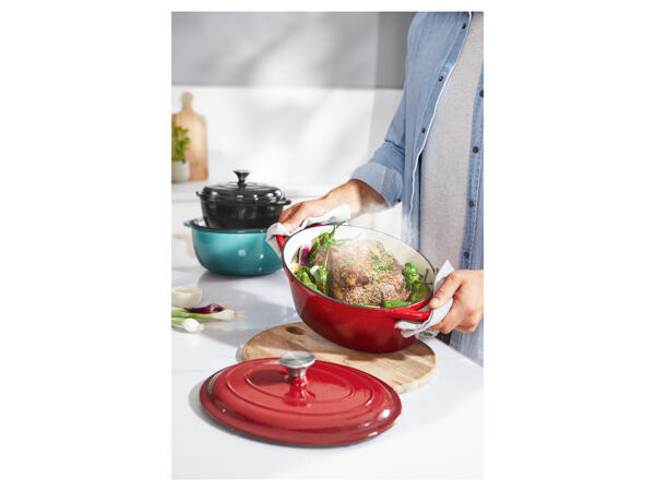 Cast Iron Casserole Dish