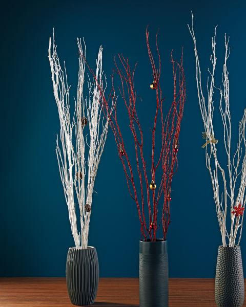 Festive Twigs Pine Cone