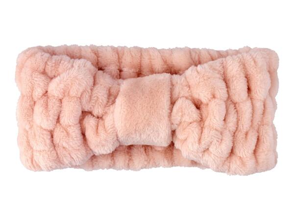 Cien Beauty Accessories