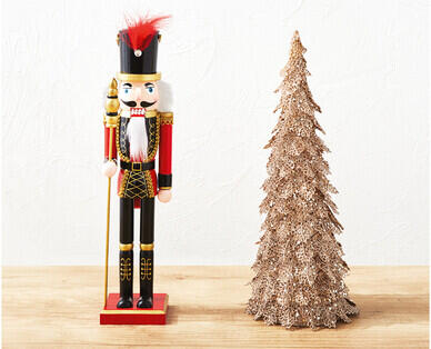 Assorted Decorations