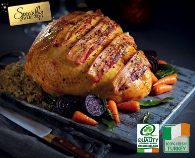 Specially Selected Irish Turkey Crown Stuffed and Dressed with Streaky Bacon 