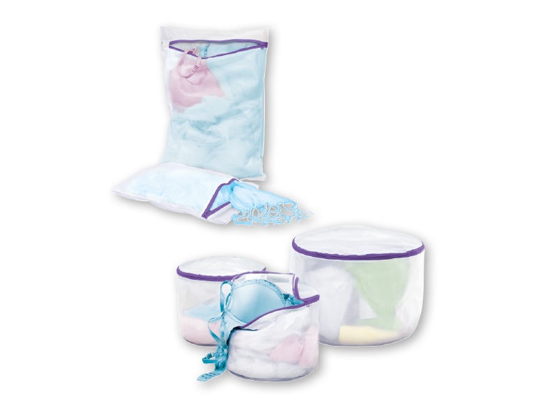 Aquapur(R) Laundry Bag Set