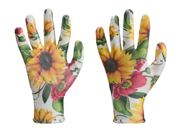 Gardening gloves