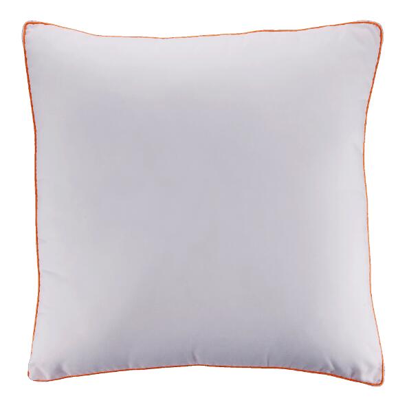 EMMA(R)ESSENTIALS 				Kissen